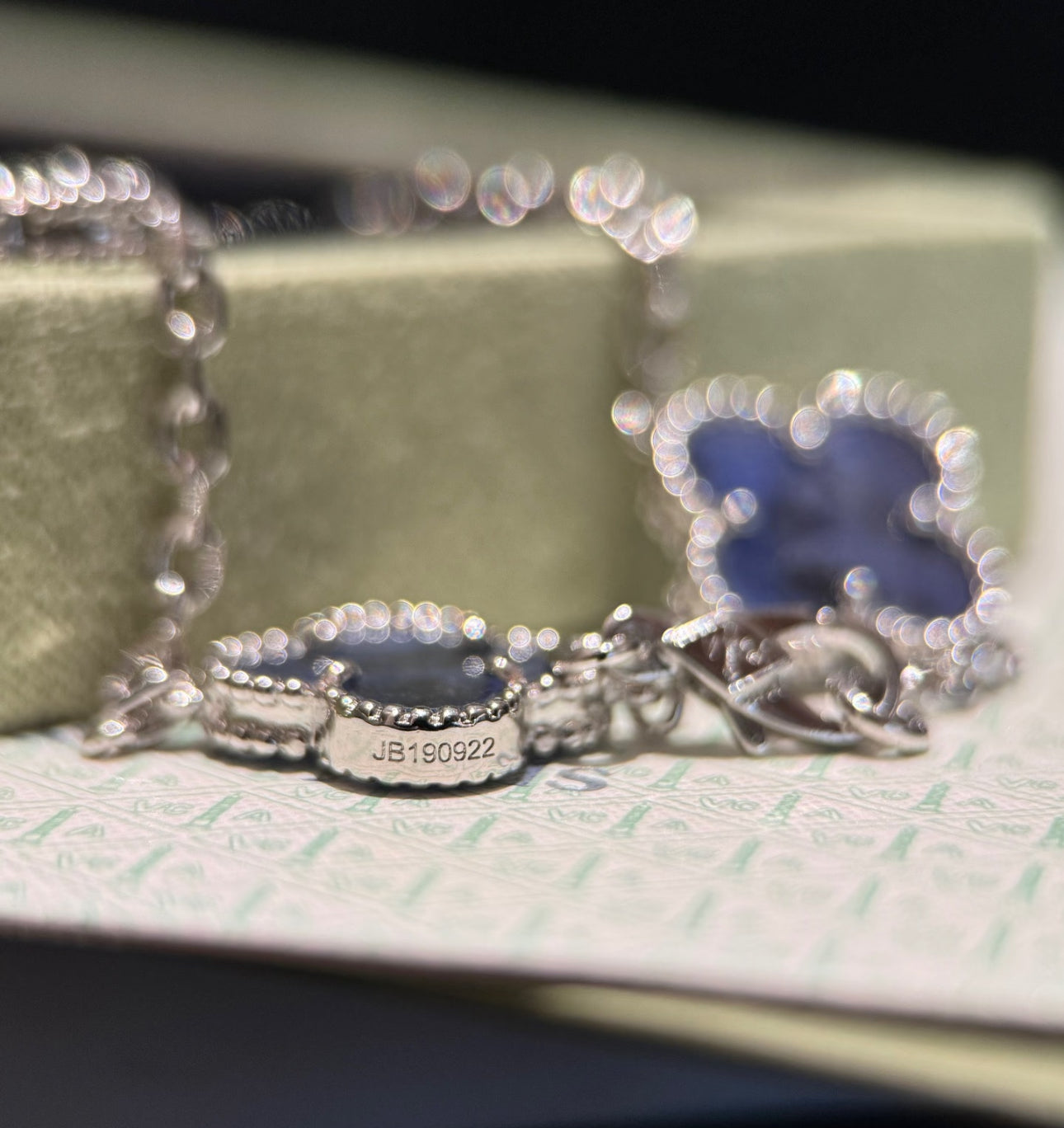 [Lumi Jewels]CLOVER 10 MOTIFS BIDE STONE NECKLACE