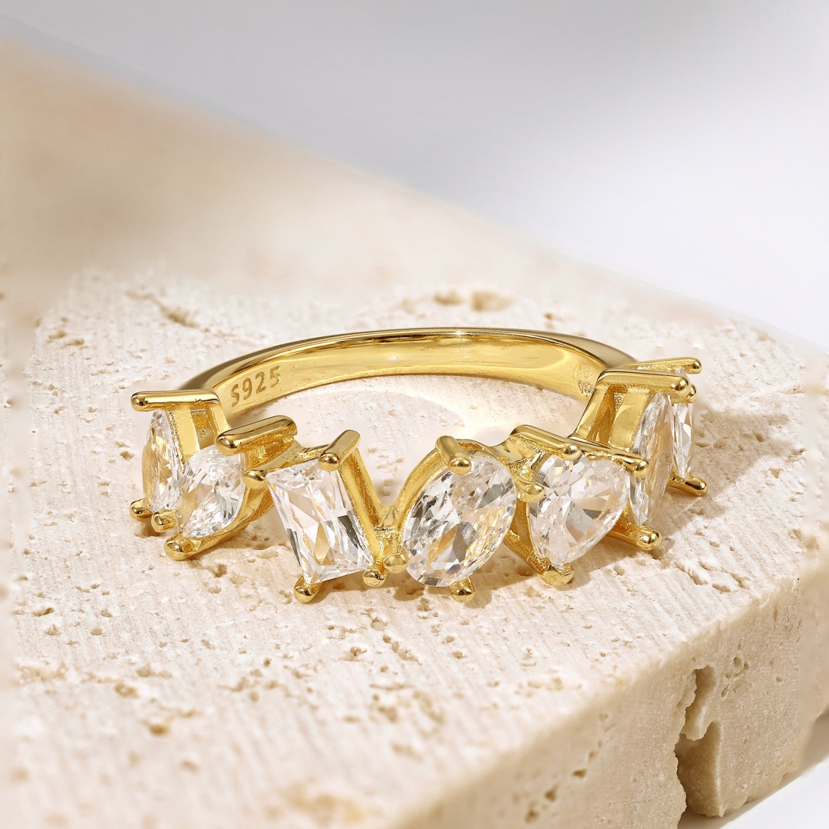 [Lumi Jewels]Delicate Multi Cut Ring
