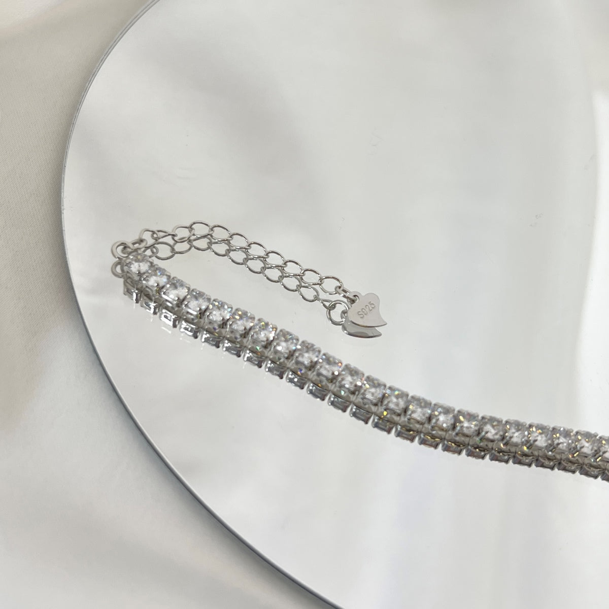 [Lumi Jewels]Sparkling Round Cut Daily Bracelet