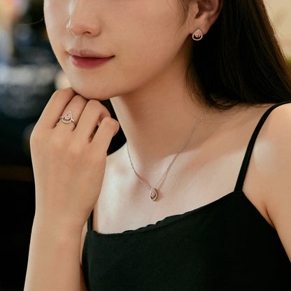 [Lumi Jewels]Sparkling Pear Cut Necklace
