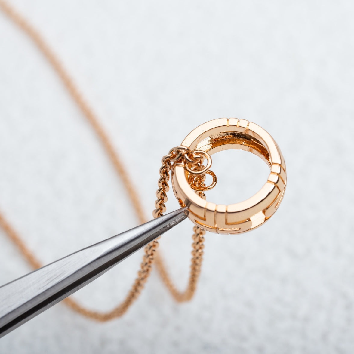 [Lumi Jewels]PARENTESI NECKLACE PINK GOLD