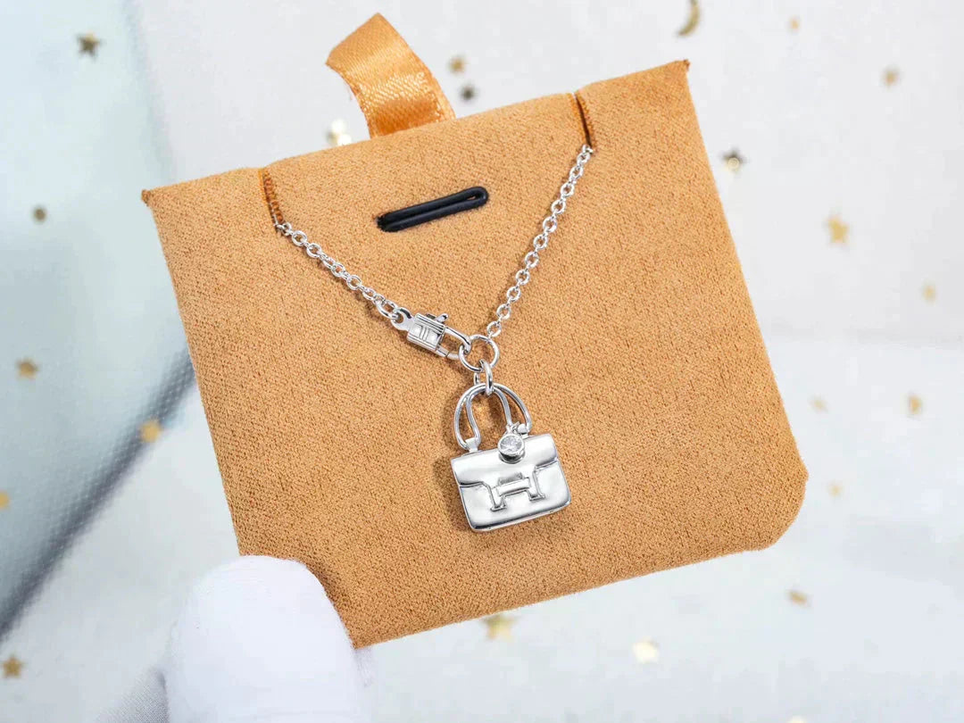 [Lumi Jewels]AMULETTE PEDANT SILVER NECKLACE