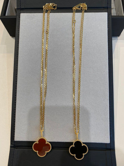 [Lumi Jewels]CLOVER 25MM NECKLACE GOLD CARNELIAN