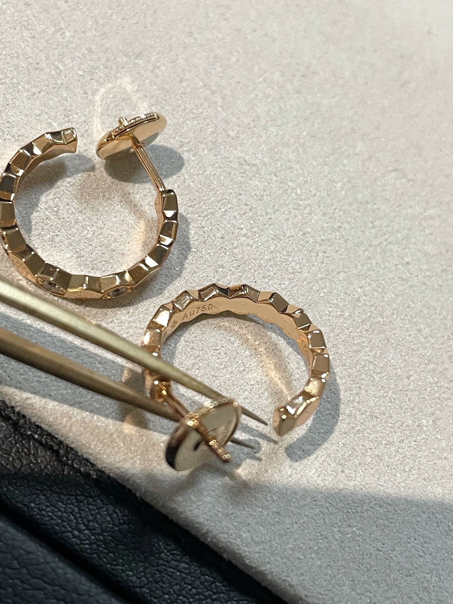 [Lumi Jewels]Hollow Design Four-Leaf Clover Flower Shape Ring