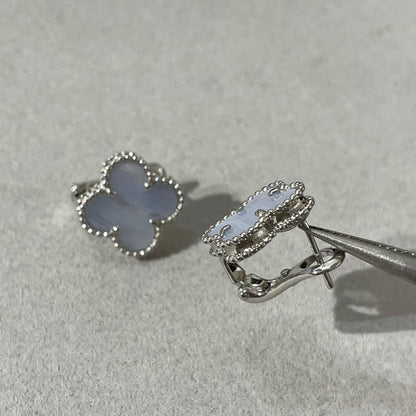 [Lumi Jewels]CLOVER CHALCEDONY SILVER STUD EARRINGS