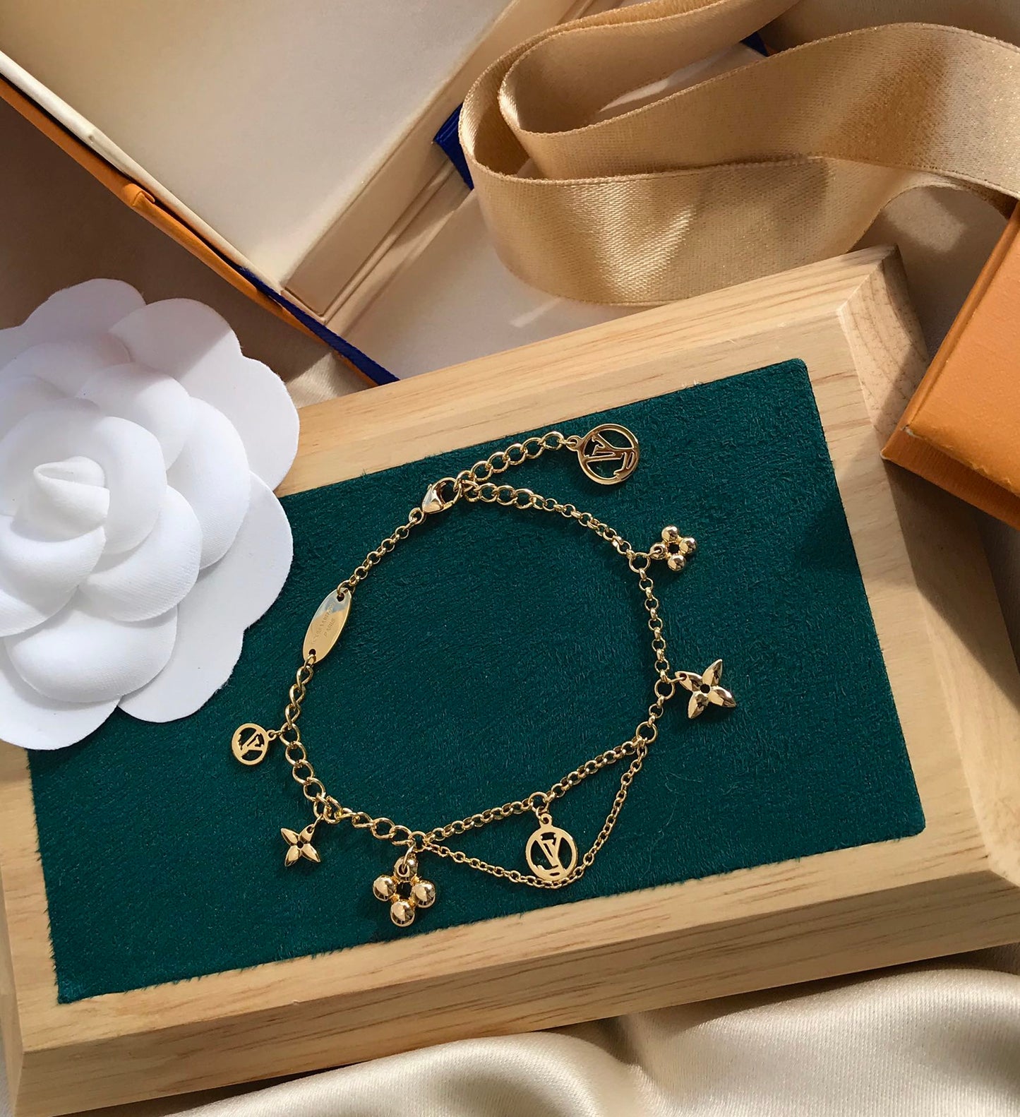 [Lumi Jewels]BLOOMING PINK GOLD MOP BRACELET