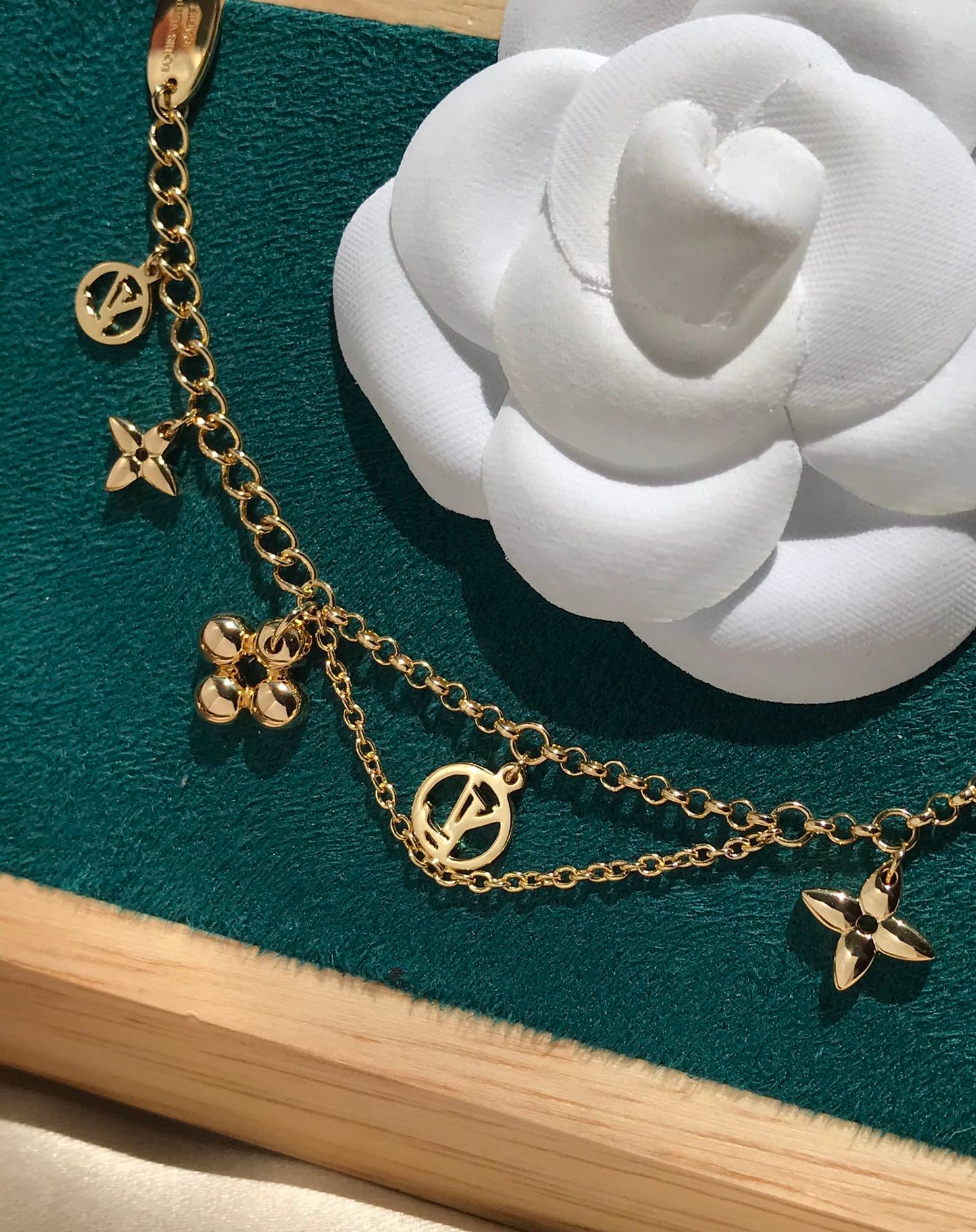 [Lumi Jewels]BLOOMING PINK GOLD MOP BRACELET