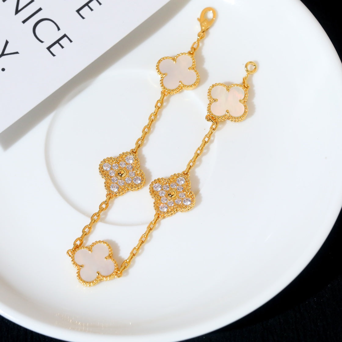 [Lumi Jewels]CLOVER BRACELET 5 MOTIF WHITE MOP DIAMOND