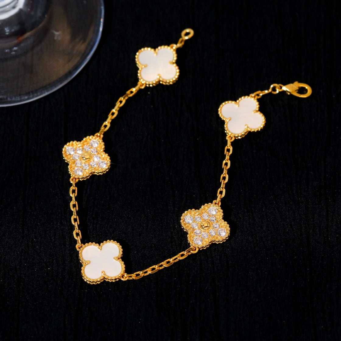 [Lumi Jewels]CLOVER BRACELET 5 MOTIF WHITE MOP DIAMOND