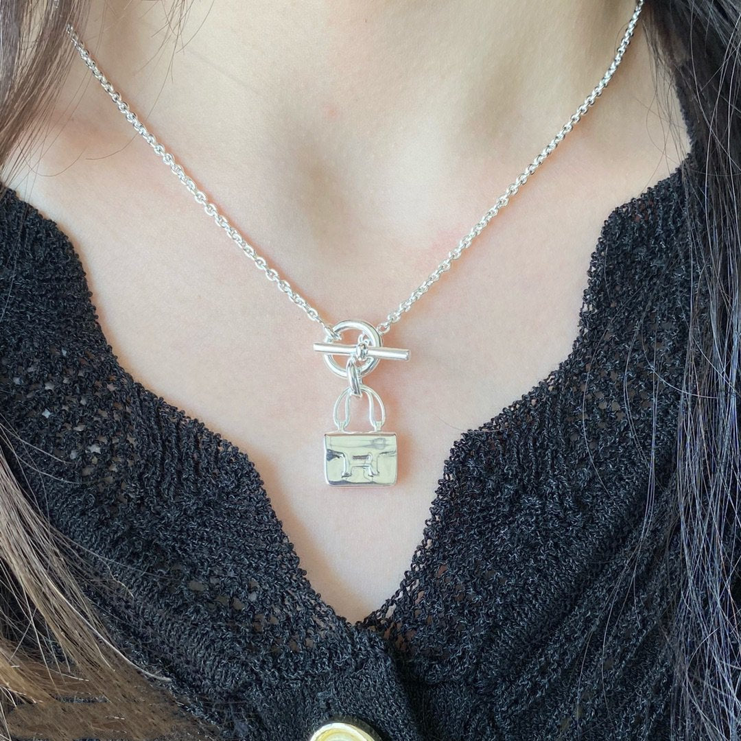[Lumi Jewels]CONSTANCE PEDANT SILVER NECKLACE