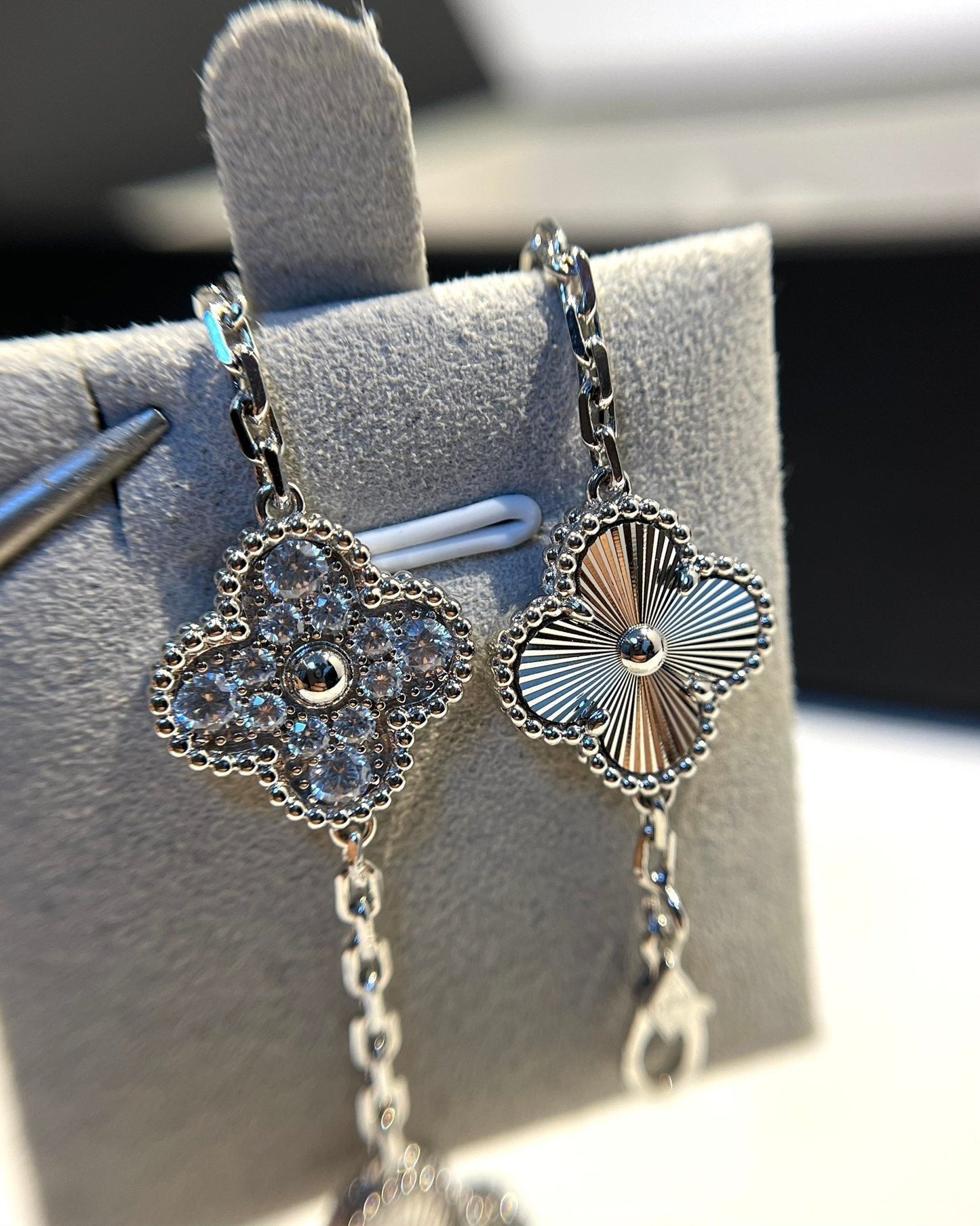 [Lumi Jewels]CLOVER 5 MOTIF SILVER DIAMOND BRACELET