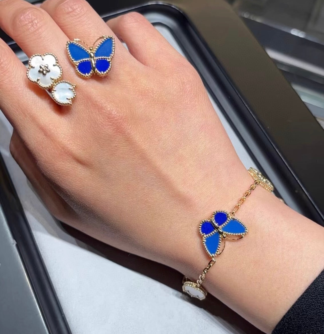 [Lumi Jewels]LUCKY SPRING BUTTERFLY 5 MOTIF BRACELET