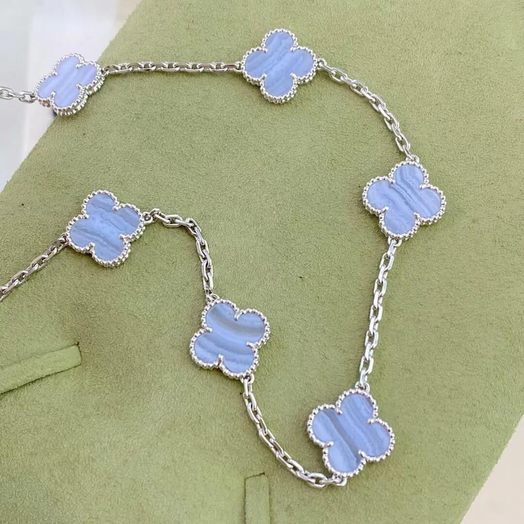 [Lumi Jewels]COLLIER TRÈFLE 10 MOTIFS CALCÉDOINE VIOLETTE