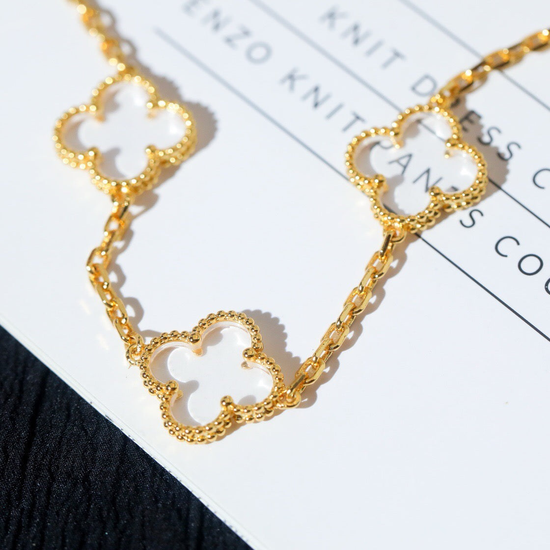 [Lumi Jewels]CLOVER 5 MOTIF ROCK CRYSTAL PINK GOLD BRACELET