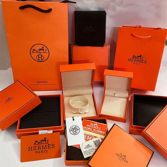[Lumi Jewels]HM BRACELET NECKLACE RING BOX GIFT BAG
