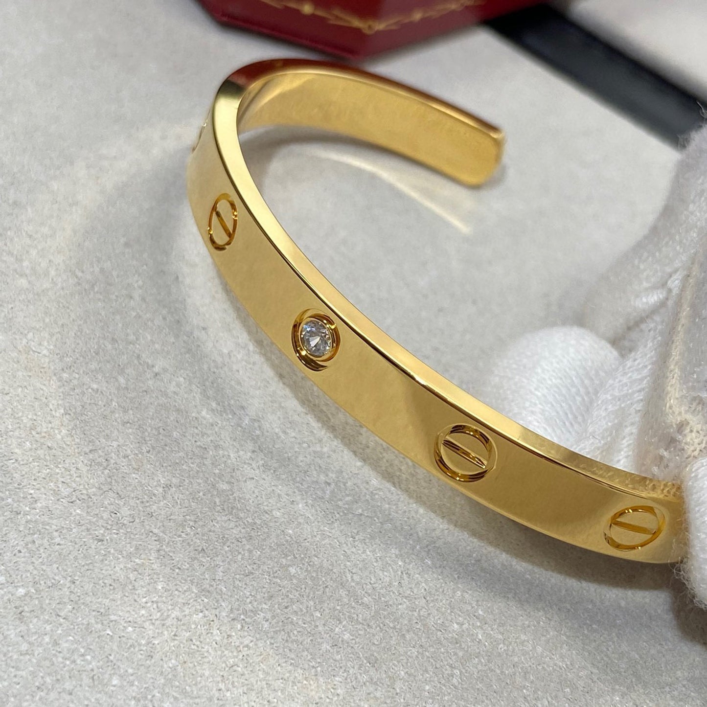 [Lumi Jewels]LOVE BRACELET 6.1MM 1 DIAMOND OPEN CUFF