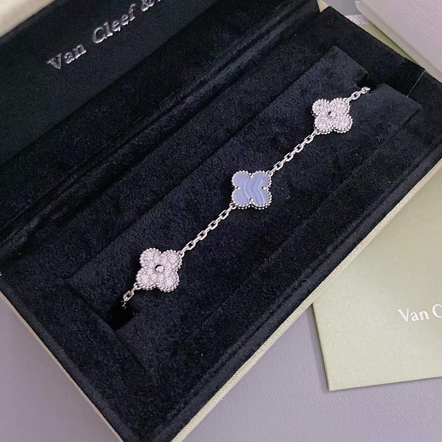[Lumi Jewels]CLOVER  5 MOTIF DIAMOND PURPLE CHALCEDONY BRACELET SILVER