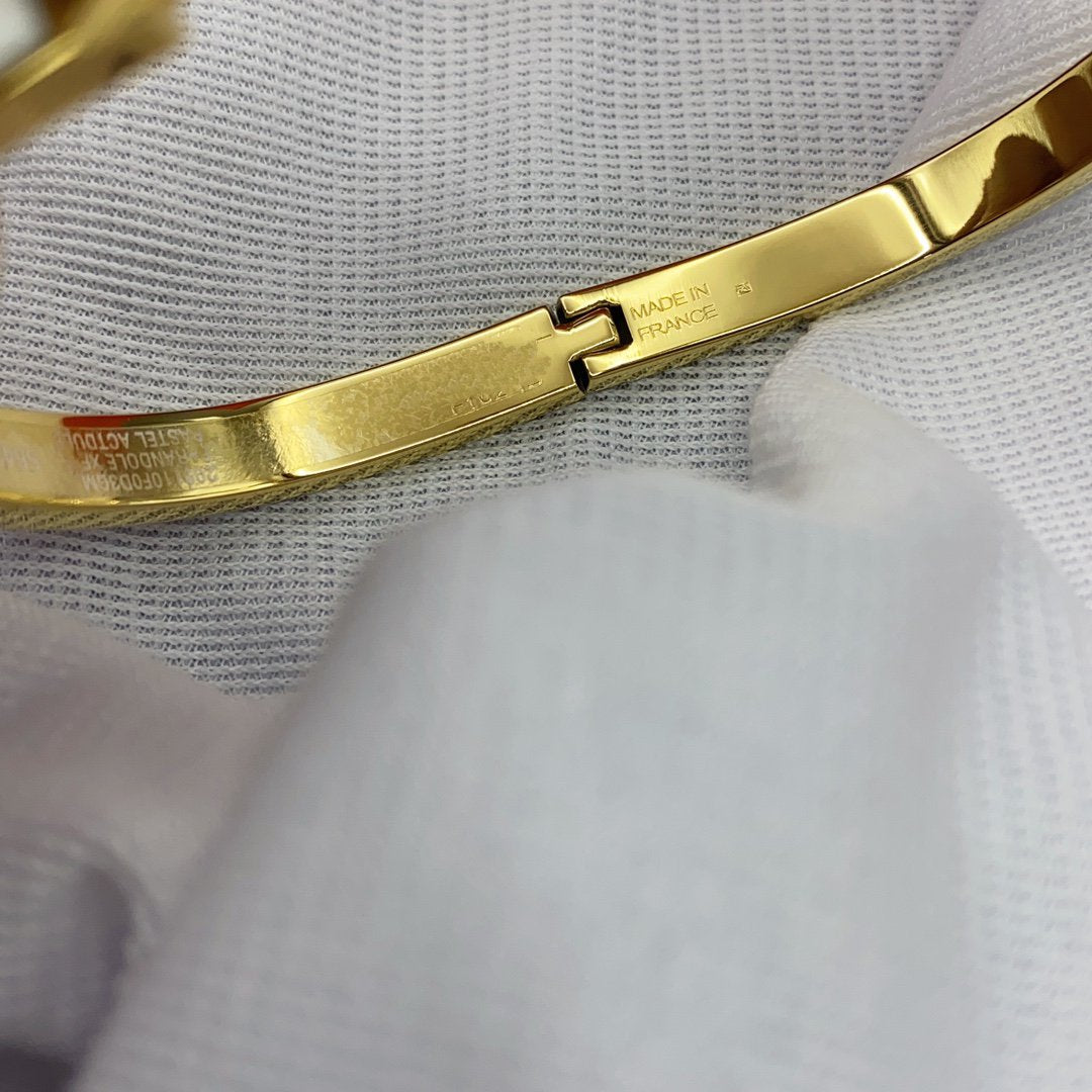 [Lumi Jewels]CLASSIC HM CLIC WHITE 8MM ENAMEL BRACELET