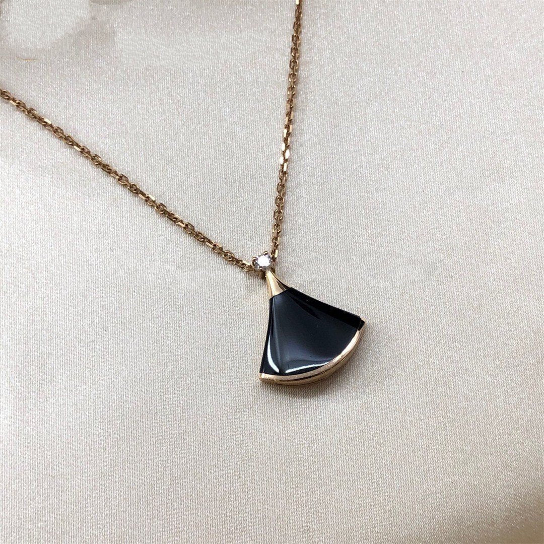 [Lumi Jewels]DREAM NECKLACE ONYX 1 DIAMOND
