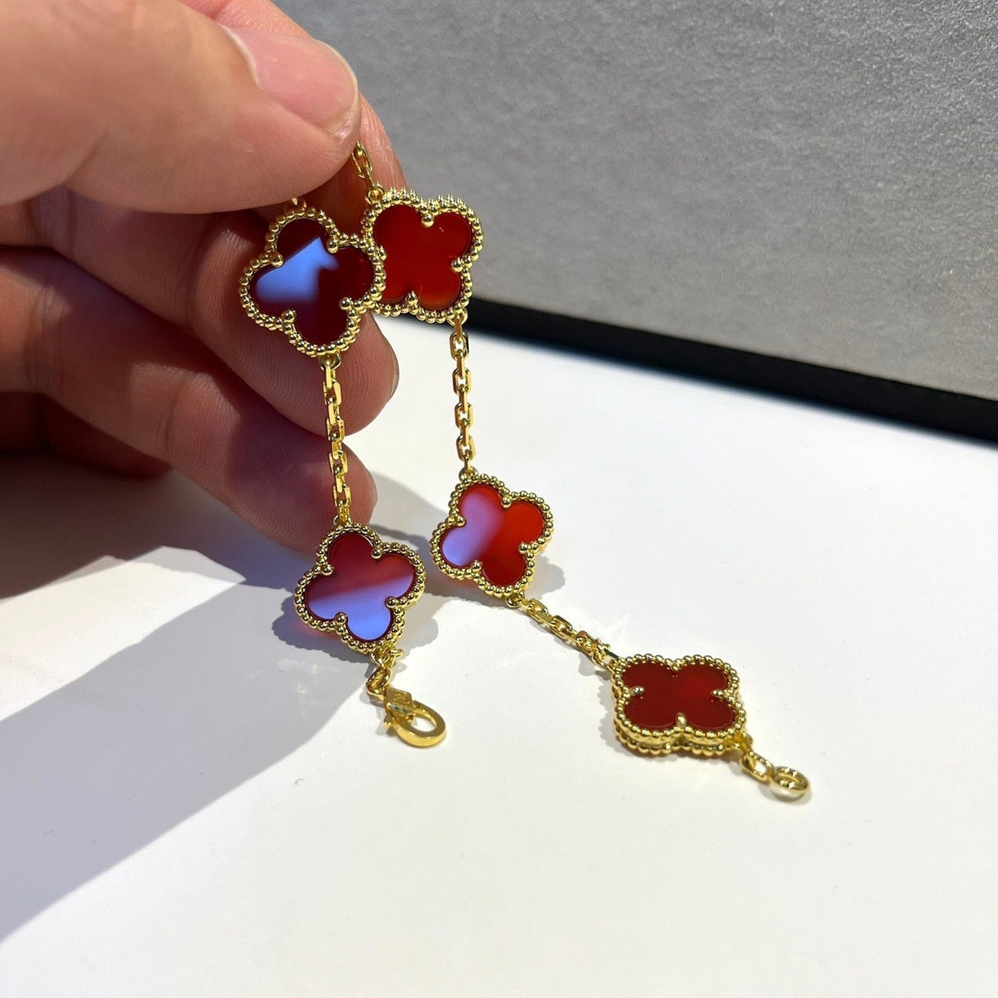 [Lumi Jewels]CLOVER 5 MOTIFS RED AGATE  BRACELET