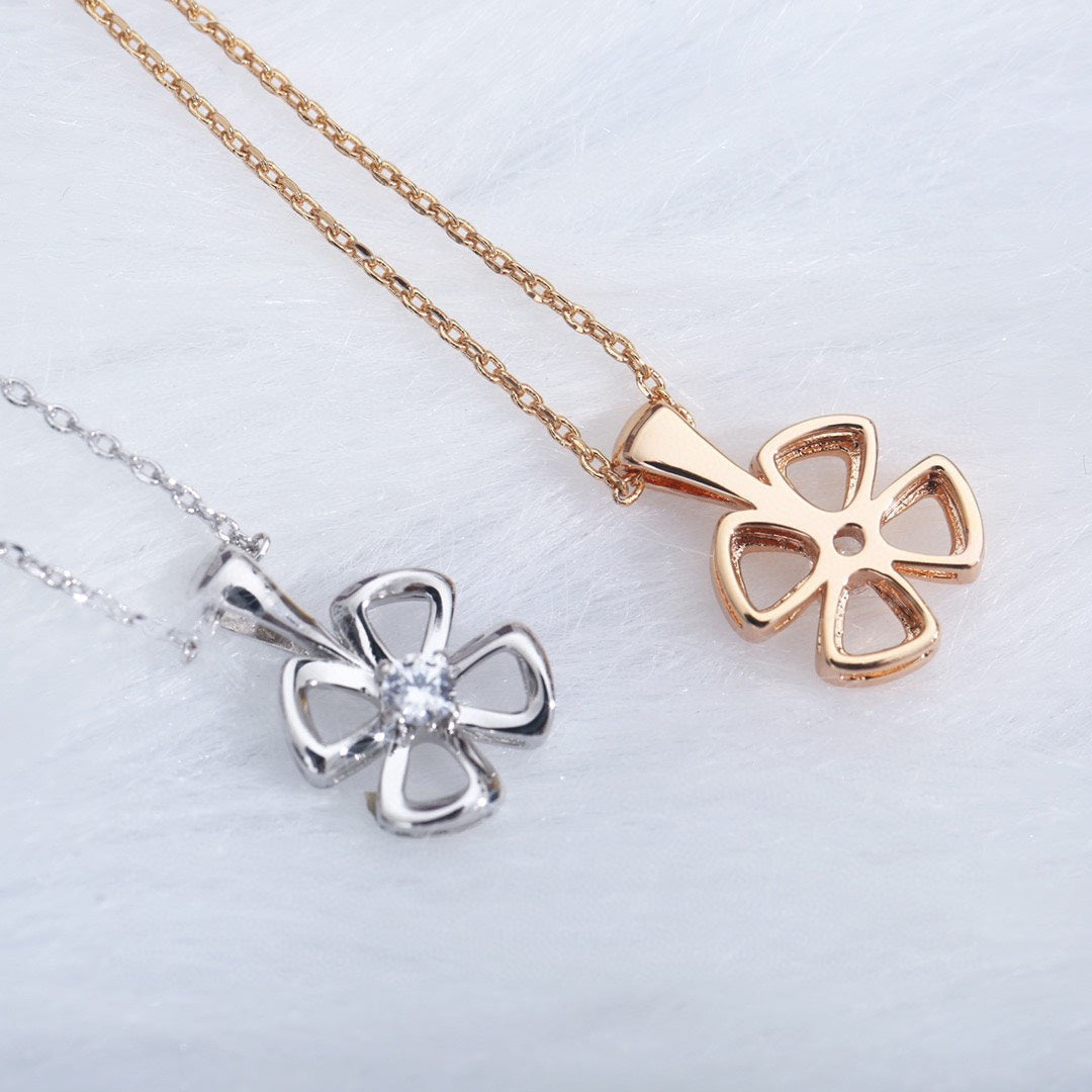 [Lumi Jewels]FIOREVER NECKLACE DIAMOND CENTER