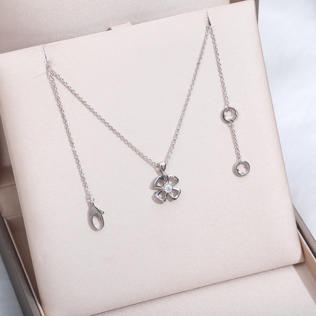 [Lumi Jewels]FIOREVER NECKLACE DIAMOND CENTER