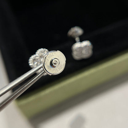 [Lumi Jewels]PUCES D'OREILLES MINI TRÈFLE DIAMANT